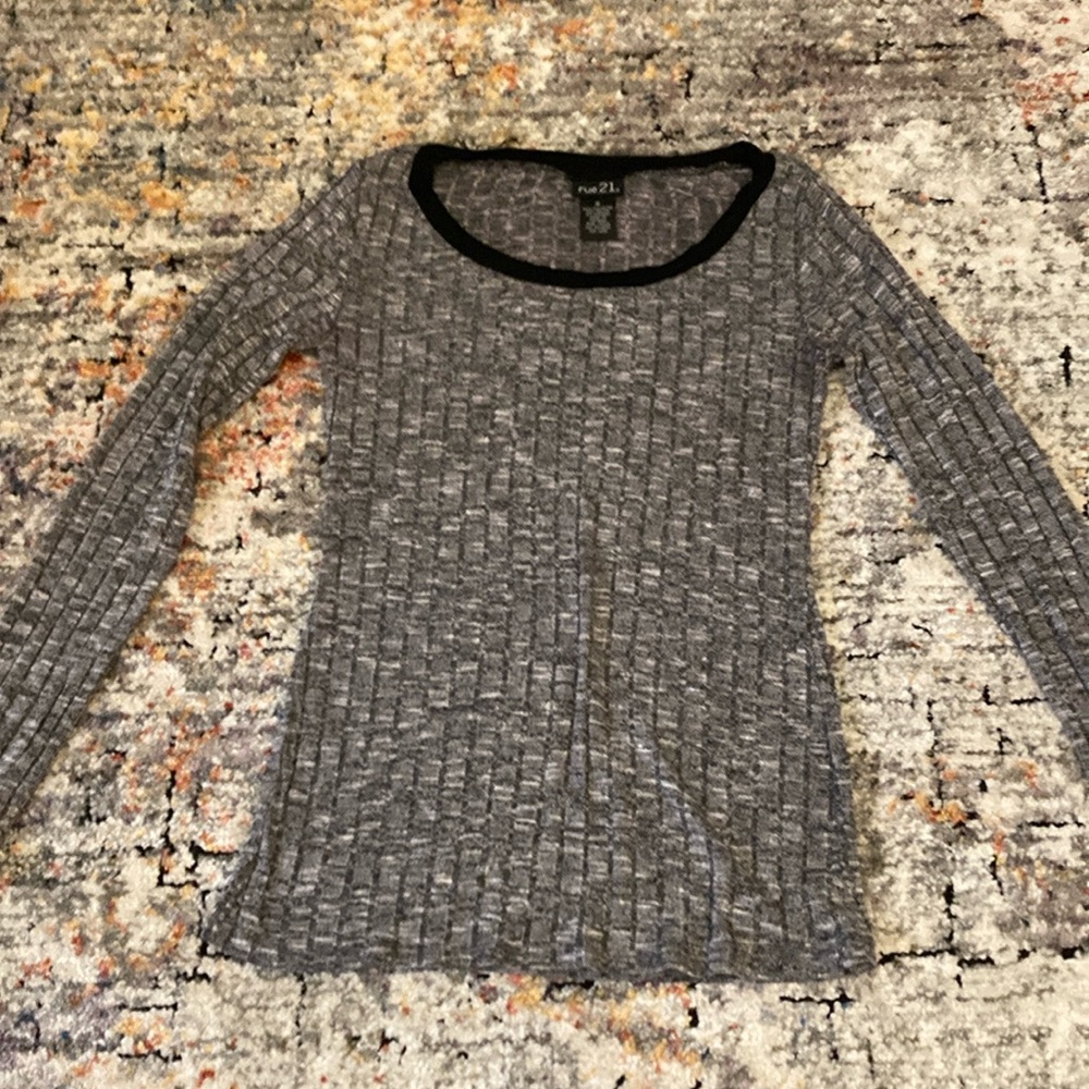 Rue21 Grey Shirt!